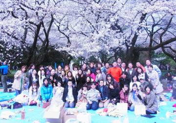 お花見会、新宿御苑を散策しました！ -東京新宿の陶芸教室 プロップスアートスクールで陶芸体験-の画像